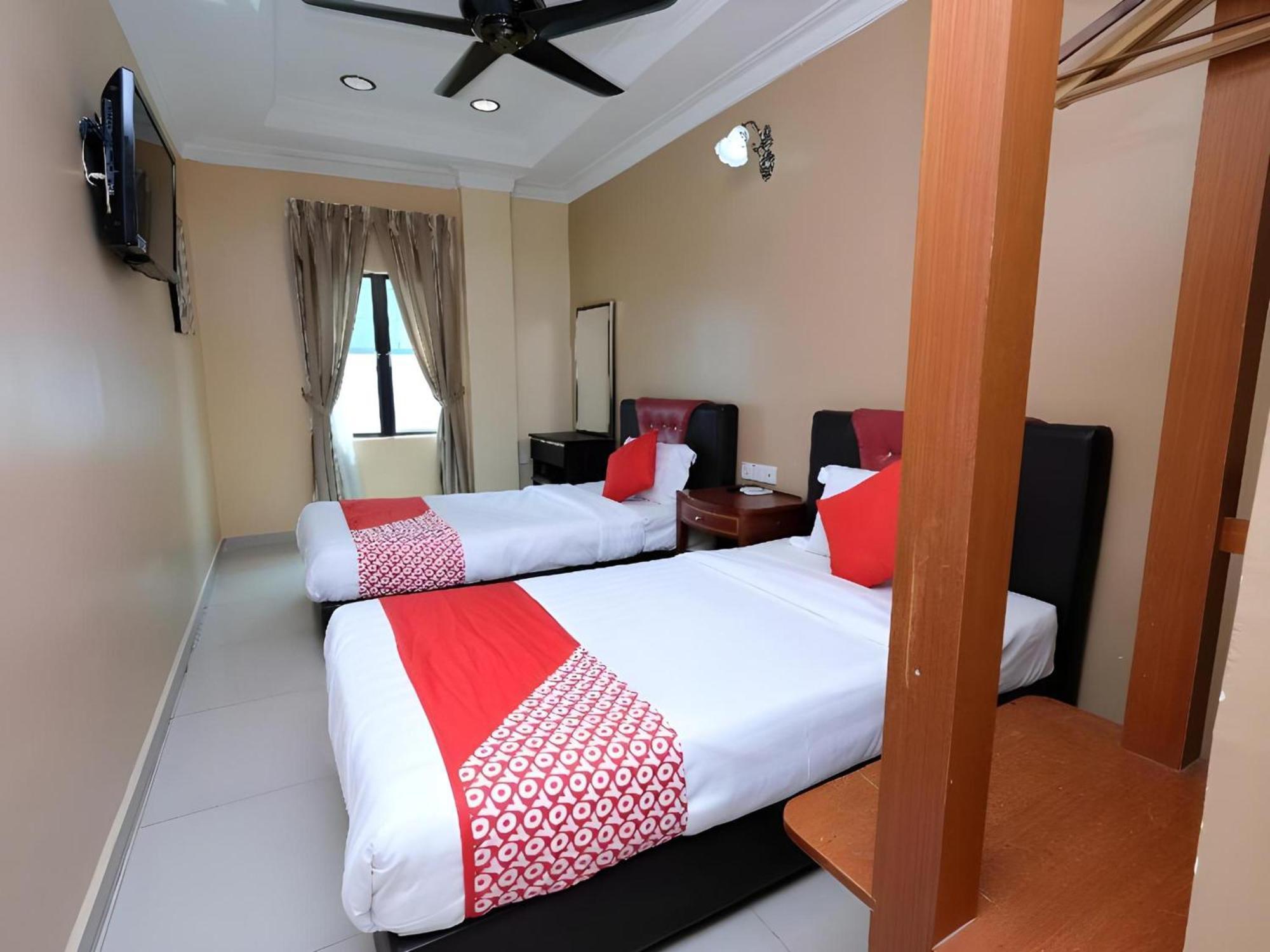 Super Oyo 707 Ayuni Hotel Bangi Eksteriør billede