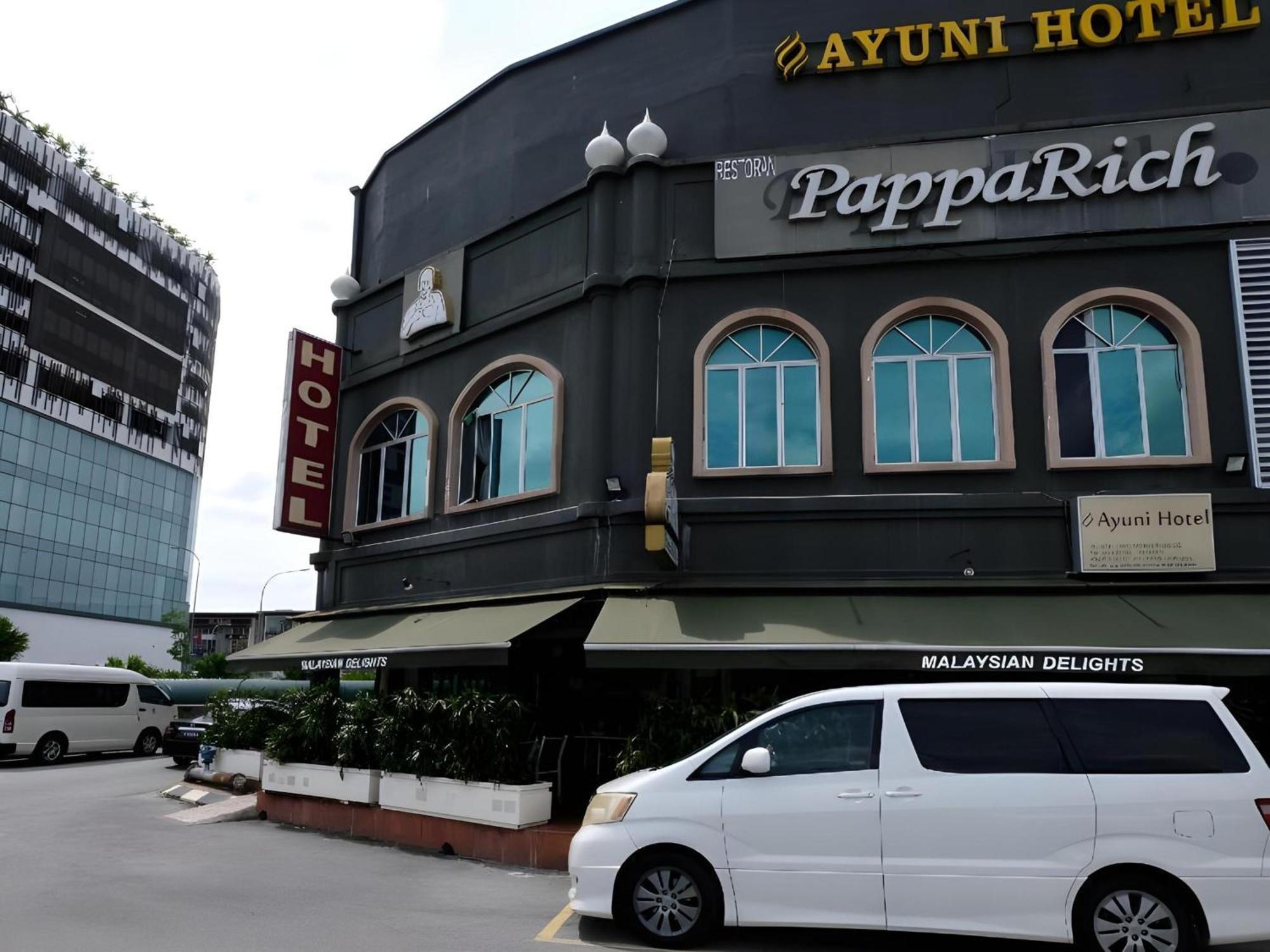 Super Oyo 707 Ayuni Hotel Bangi Eksteriør billede