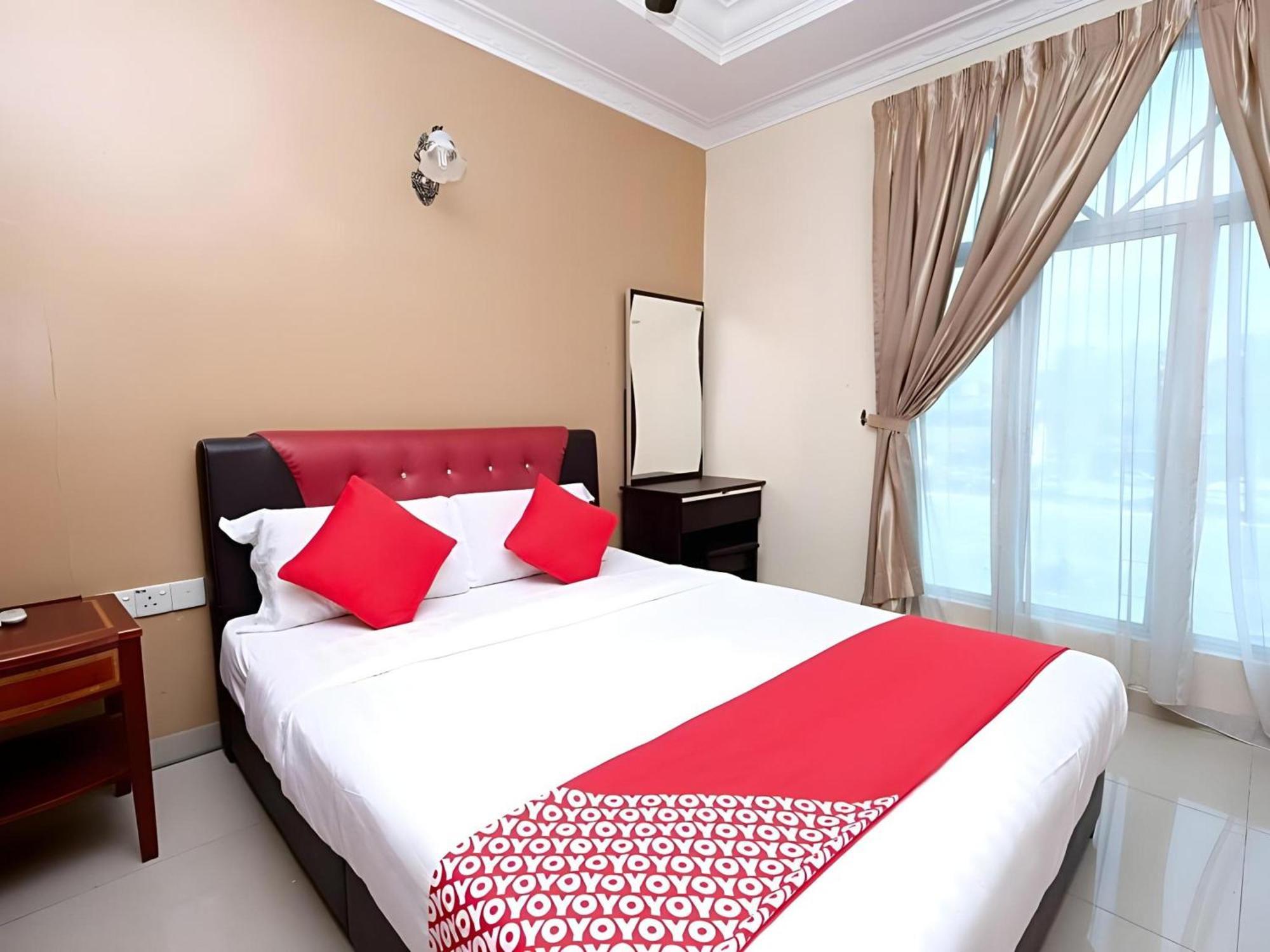 Super Oyo 707 Ayuni Hotel Bangi Eksteriør billede